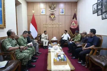 Wamenhan RI Terima Audiensi Wali Kota Subulussalam, Bahas Penguatan Pendidikan dan Pertahanan Daerah