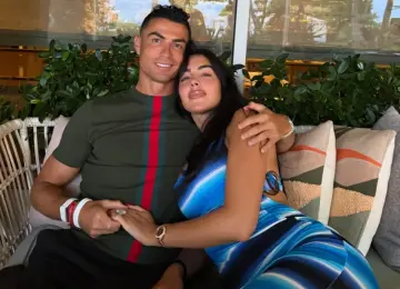 Georgina Rodriguez Balas Body Shaming, Ungkap Nasihat Cristiano Ronaldo yang Menyentuh