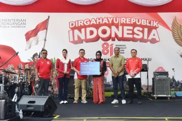 Penyaluran Kemendag Peduli untuk Bencana NTT