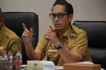 Wali Kota Medan Jatuhkan Hukuman Disiplin Berat Kepada Camat Medan Timur dan Lurah Aur