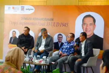Gita Wirjawan: Implementasi Pasal 33 UUD 1945 Butuh Kepastian Hukum dan Kendali Negara
