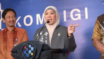 Menkomdigi Imbau Masyarakat Waspada Dampak Erupsi Anak Krakatau, Saring Informasi Sebelum Sebarkan