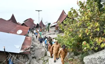 Bupati Samosir Wujudkan Penantian Puluhan Tahun Warga, Pembangunan Jaringan Listrik Desa Hasinggaan Ditargetkan Rampung Sebelum Natal