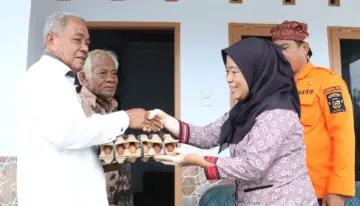 Pemkab Simalungun Salurkan Bantuan bagi Korban Angin Puting Beliung di Karang Rejo