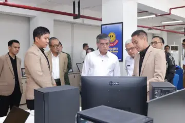 Menaker: Mahasiswa Perlu Seimbangkan Keahlian Teknis dan Kemampuan Komunikasi