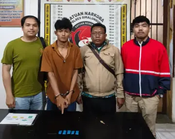 Polsek Gunung Malela Amankan Pengedar Ganja di Karang Sari