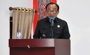 Wabup Ariston Sampaikan Nota Pengantar P-APBD 2026 dan Penyertaan Modal Pada Bank Sumut
