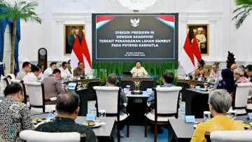 Presiden Prabowo Dorong Solusi Ilmiah untuk Pencegahan Kebakaran Lahan Gambut