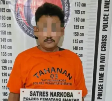 Polisi Menyamar jadi Pembeli, Pria Asal Simalungun Ditangkap Bersama 20 Butir Ekstasi