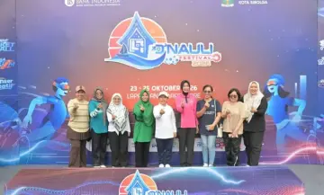 Staf Ahli TP PKK Kota Sibolga Ikuti Senam Srikandi pada D’Nauli Festival 2026