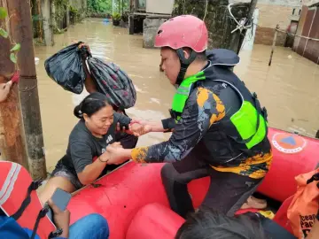 Antisipasi Banjir, Rico Waas Inventarisasi Lebih dari 200 Lokasi Pengungsian